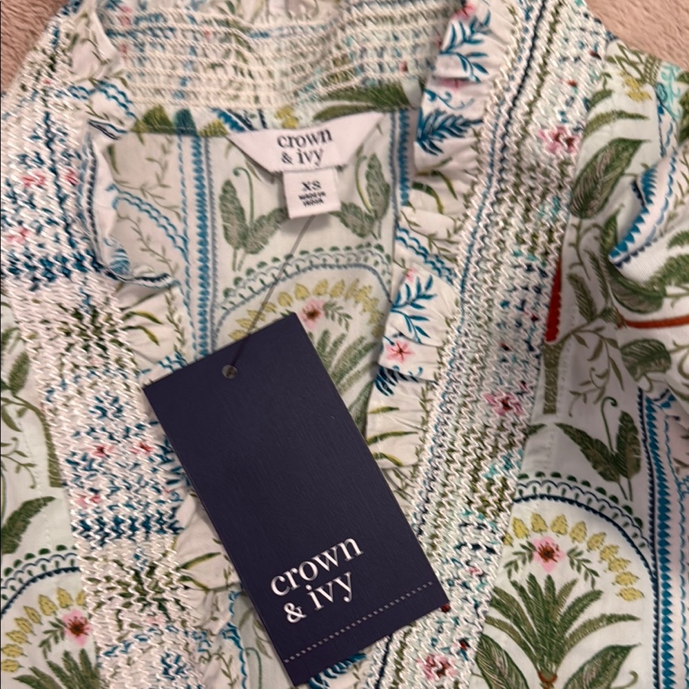 Crown & Ivy : Floral Patterned Blouse with Ruffled Neckline - Picture 6 of 7